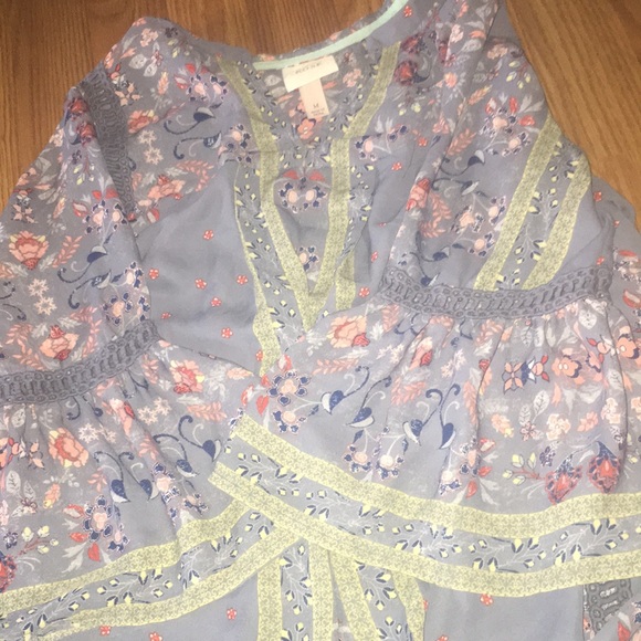 Medium Knox Rose Blouse - Picture 1 of 4